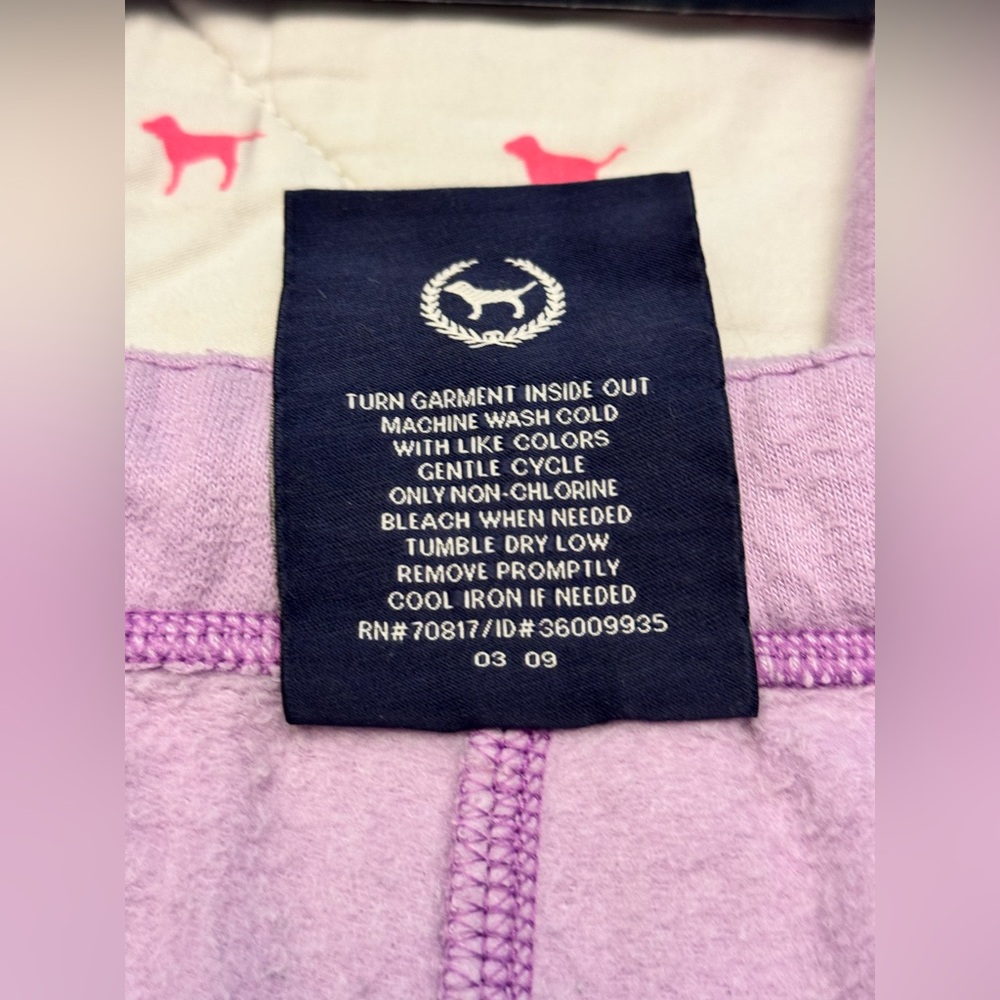 VS PINK VINTAGE Y2K CAMPUS SWEATPANTS PURPLE “HUGS & KISSES” BLING RHINESTONE LG - Picture 9 of 10
